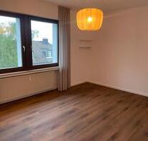 Wohnung mit großer Terasse - 1.250,00&nbsp;EUR Kaltmiete, ca.&nbsp; 90,00&nbsp;m&sup2; in Wuppertal (PLZ: 42289) Gemarkung Barmen