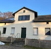 Geräumiges Zweifamilienhaus mit Nebengelaß in idyllischer Lage - Oderberg