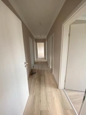 Foto - 3-Zimmer-Wohnung (97 m²) mit 2 Balkonen