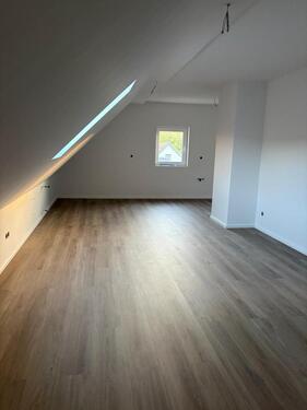 Foto - 1 Zimmer Dachgeschoßwohnung zur Miete in Bielefeld