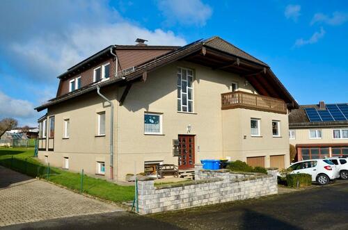 Foto - Ruhig gelegene 4-Zimmerwohnung mit zwei Balkonen!