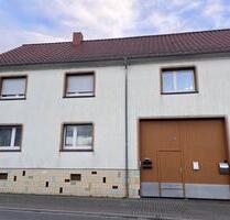 Mehrfamilienhaus mit Garage, Innenhof, Scheune und Garten - Altlußheim