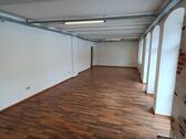 Foto - Ladengschäft in guter Lauflage, ideal für Büro Kosmetik-Studio