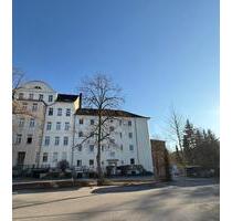 *** Top 3-Raum-Wohnung mit EBK, Tageslichtbad mit Wanne in Schloßchemnitz! ***