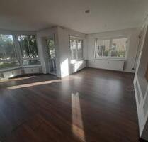 3-Zimmer Wohnung Lichterfelde - 990,00&nbsp;EUR Kaltmiete, ca.&nbsp; 89,94&nbsp;m&sup2; in Berlin (PLZ: 12203) Steglitz-Zehlendorf