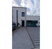 Büro Gewerberaum - 413,00 EUR Kaltmiete, in Bruckmühl (PLZ: 83052)
