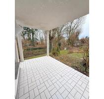 **Neu modernisierte Wohnung mit Terrasse** - Bruchköbel