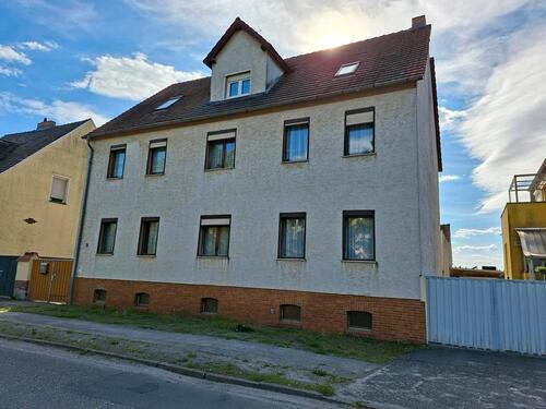 Foto - Mehrfamilienhaus mit 3 Wohneinheiten