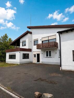 Foto - Großzügiges Zweifamilienhaus mit Potenzial - Provisionsfrei