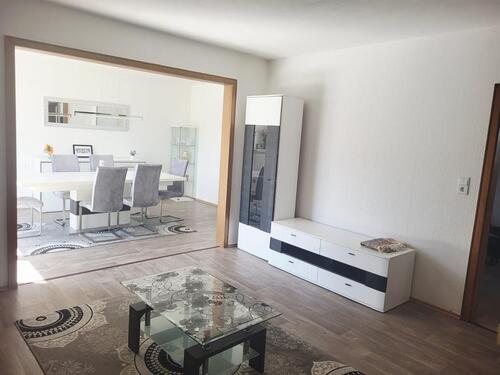 Foto - 95 qm Wohnung zu vermieten - 825,00&nbsp;EUR Kaltmiete, ca.&nbsp; 95,00&nbsp;m&sup2;