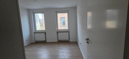 Foto - Kernsanierte Wohnung ab sofort zu vermieten