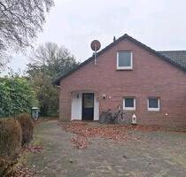 Einfamilienhaus mit großem Grundstück, Doppelgarage Petersdorf - Bösel