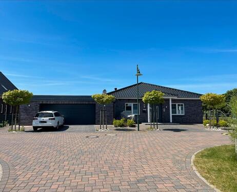 Foto - Effizienz-Bungalow mit Wärmepumpe & PV 