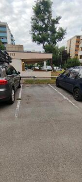 Foto - Garage außen Stellplatz - 45,00 EUR Miete,