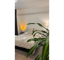 Untermiete – möblilierte sanierte 1,5-Zimmer-Wohnung – 6-12m - Berlin Neukölln