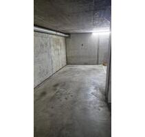 Tiefgaragenstellplatz - 100,00 EUR Miete, in Esslingen am Neckar (PLZ: 73728)