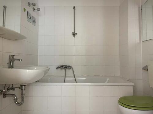 Foto - Erdgeschoßwohnung in Halle (Saale) zur Miete