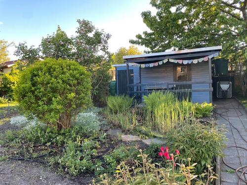 Foto - Garten mit Laube - 3.950,00&nbsp;EUR Kaltmiete, ca.&nbsp; 0,00&nbsp;m&sup2;