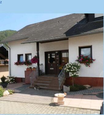 Foto - 1 Zimmer Dachgeschoßwohnung zur Miete in Ellenz-Poltersdorf