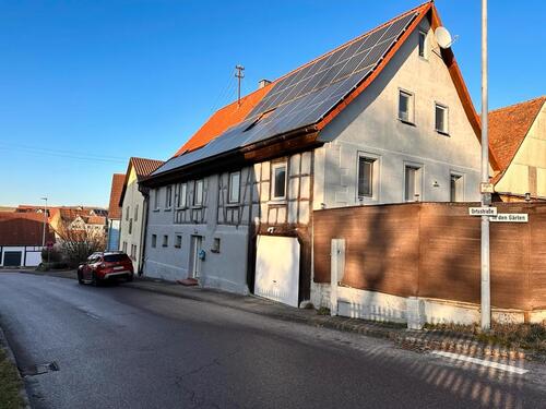 Foto - ✨ Provisionsfrei - Großzügiges Wohnhaus mit PV-Anlage - Ortsrand