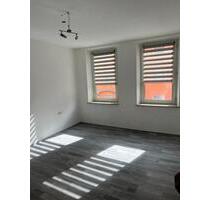 Schöne 3 Zimmerwohnung in zentraler Lage - Hof Neuhof