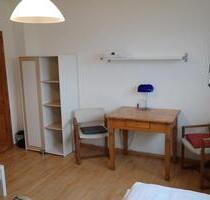 Zimmer in Ferienwohnung - 480,00 EUR Kaltmiete, in Kassel (PLZ: 34130) Kirchditmold