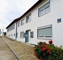 3- Zimmer Wohnung, Küche, Bad in Dischingen - Erdgeschoss