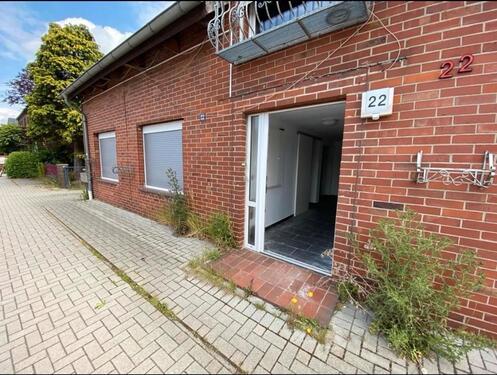 Foto - Freundliche 3 Zi Wohnung - 800,00&nbsp;EUR Kaltmiete, ca.&nbsp; 90,00&nbsp;m&sup2;