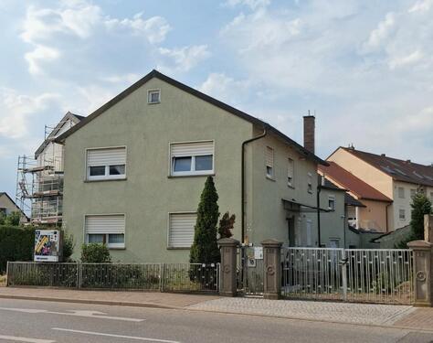 Foto - 11 Zimmer Mehrfamilienhaus, Wohnhaus zum Kaufen in Grafenrheinfeld