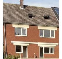 2 große Mietwohnungen in Lechenich EG & 1.OG mit Garten oder großem Balkon - Erftstadt