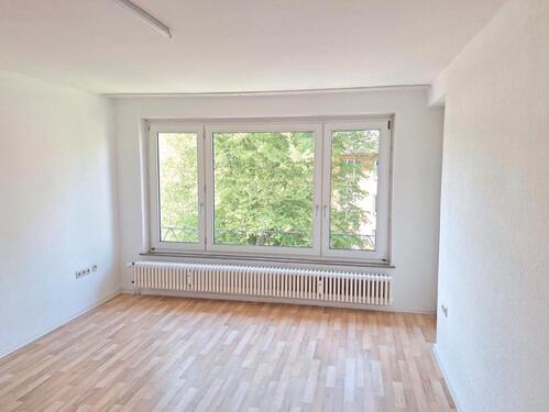 Foto - Gemütliche 4-Raumwohnung, Balkon und Tageslichtbad zu vermieten