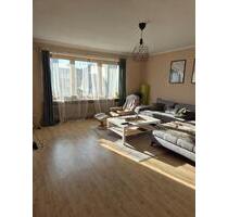 Sonnige 4 Zimmer Wohnung mit Balkon in Deggendorf - Metten