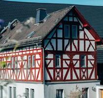 Komplett sanierter Bauernhof im Ortskern von Dietkirchen - Limburg an der Lahn