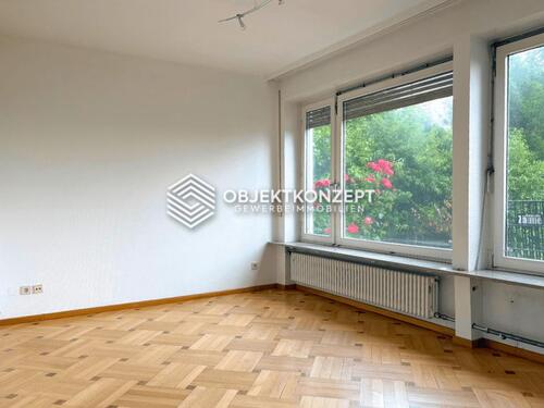 Foto - Ein Ort, der Eindruck macht – außergewöhnliche Gewerbefläche mit Garten- und Altstadtblick