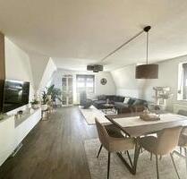 große helle 3-Zimmer Wohnung 130 m² sep. Eingang Garten Balkon - Oldendorf