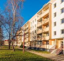 Familiennest im 1. OG – frisch renoviert und bald bezugsfertig! - Hettstedt