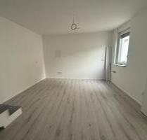 2 -Zimmer- Wohnung mit separatem Eingang in zentraler Lage - Aschaffenburg Österreicher Kolonie