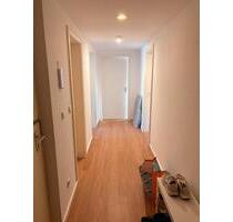 3 Zimmer Dachgeschosswohnung in Duisburg Duissern