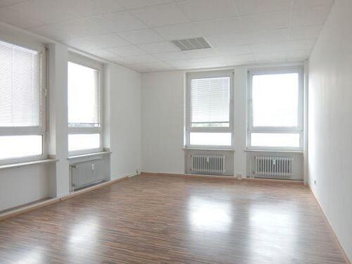Foto - VB3790a Moderne, repräsentative Büro- oder Praxisfläche Regensburg - Süd