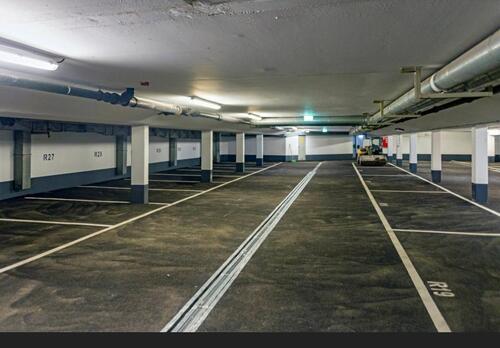 Foto - Tiefgarage - 100,00 EUR Miete,