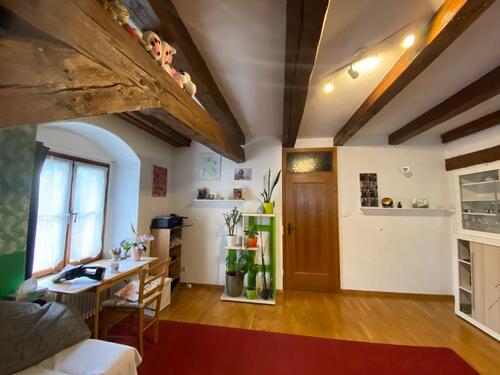 Foto - 4-Zimmer-Dachgeschosswohnung - 550,00&nbsp;EUR Kaltmiete, ca.&nbsp; 116,00&nbsp;m&sup2;