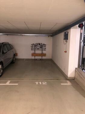 Foto - Tiefgaragenstellplatz in KN im September zu vermieten