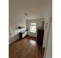 Helle 3- Zimmer-Wohnung mit Garage & Einbauküche - Lüdenscheid Brügge