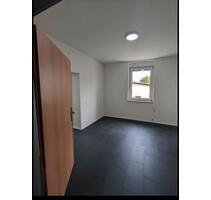 2 Zimmerwohnung - 700,00&nbsp;EUR Kaltmiete, ca.&nbsp; 50,00&nbsp;m&sup2; in Düren (PLZ: 52355) Rölsdorf