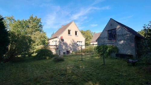 Foto - Einfamilienhaus mit Sauna und Kamin im Grünen