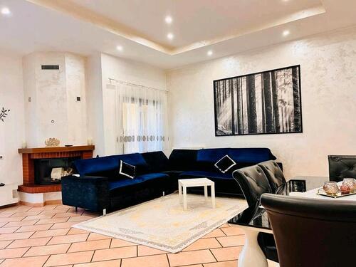 Foto - 6 Zimmer Mehrfamilienhaus, Wohnhaus in Nürtingen