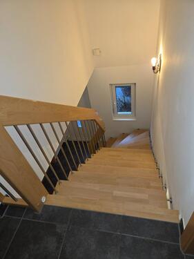 Foto - Freistehendes Einfamilienhaus zu vermieten