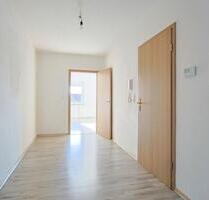 Schöne Helle 3 Zimmer Wohnung sofort frei – 780 € inkl. NK - Hiddenhausen