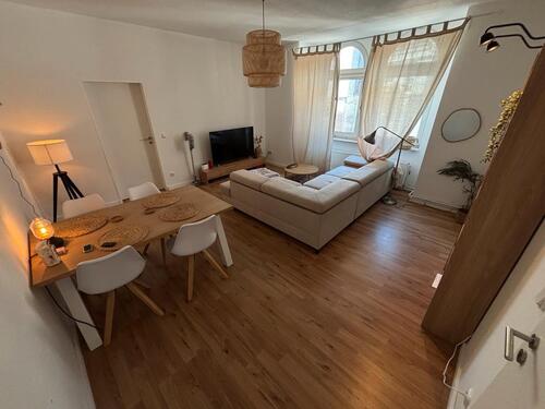 Foto - Altbau Wohnung zentrale Lage - 680,00&nbsp;EUR Kaltmiete, ca.&nbsp; 65,00&nbsp;m&sup2;