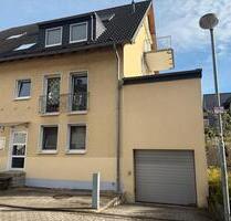 Große Eigentumswohnung Ratingen Süd mit Garten